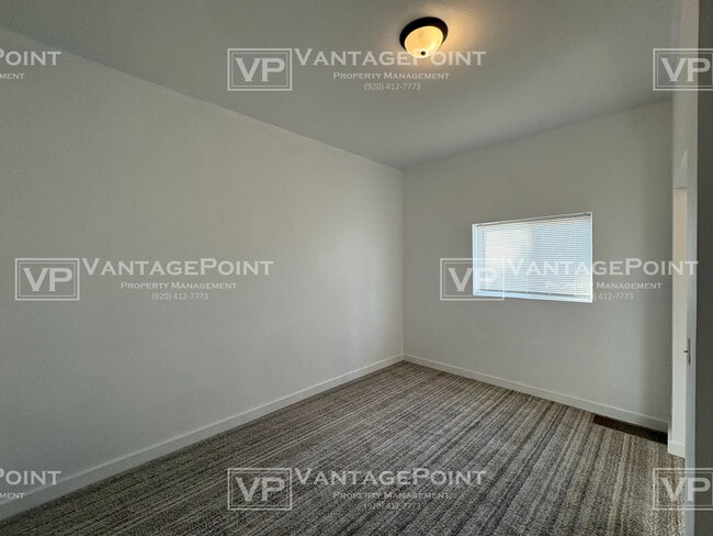 Building Photo - 2106 Thomas St