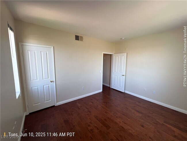 Building Photo - 2900 Sunridge Heights Pkwy