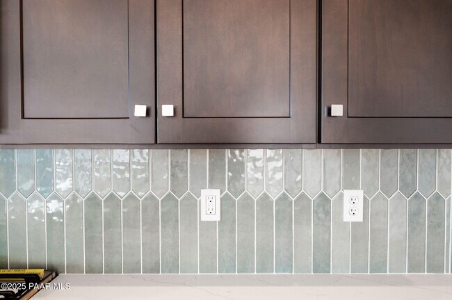 Building Photo - 1326 Rockwood Dr