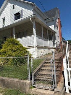Building Photo - 728 Spruce St