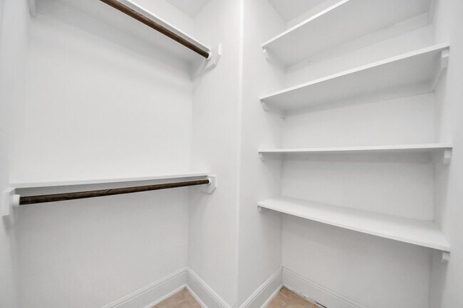 Building Photo - 4126 Pecan Bend Dr
