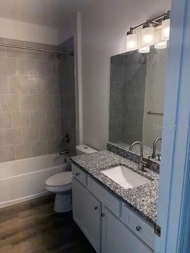 Building Photo - 5281 Gillot Blvd