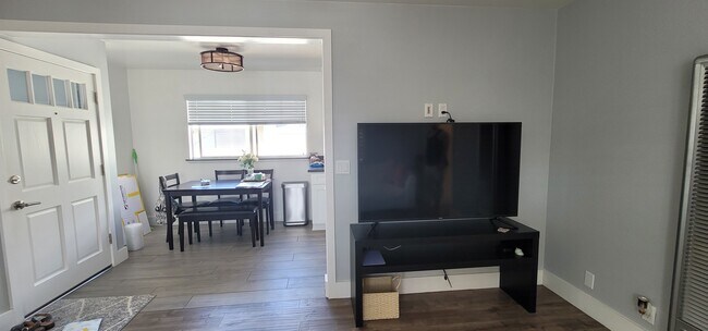 Living rm - dining rm - 2604 Graham Ave