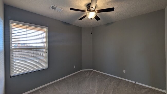 Building Photo - Spacious 4-Bedroom Single-Story Home in Northern Meadows