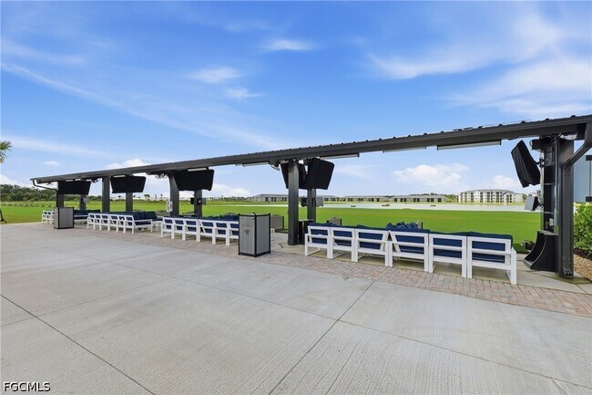 Building Photo - 15188 Bluffton Ln