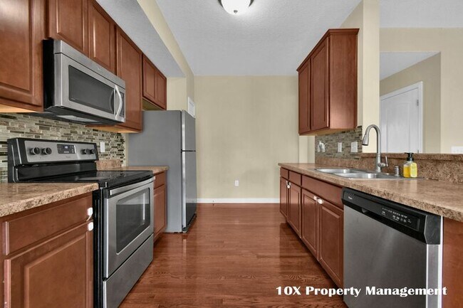 Building Photo - 358 Josaphat Way