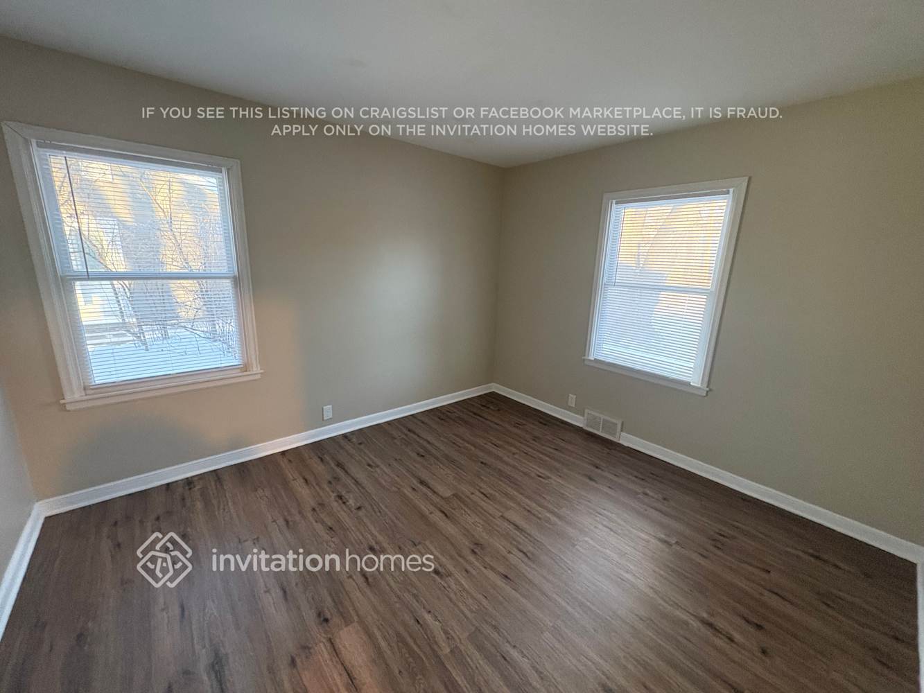 Building Photo - 2940 Orchard Ave N