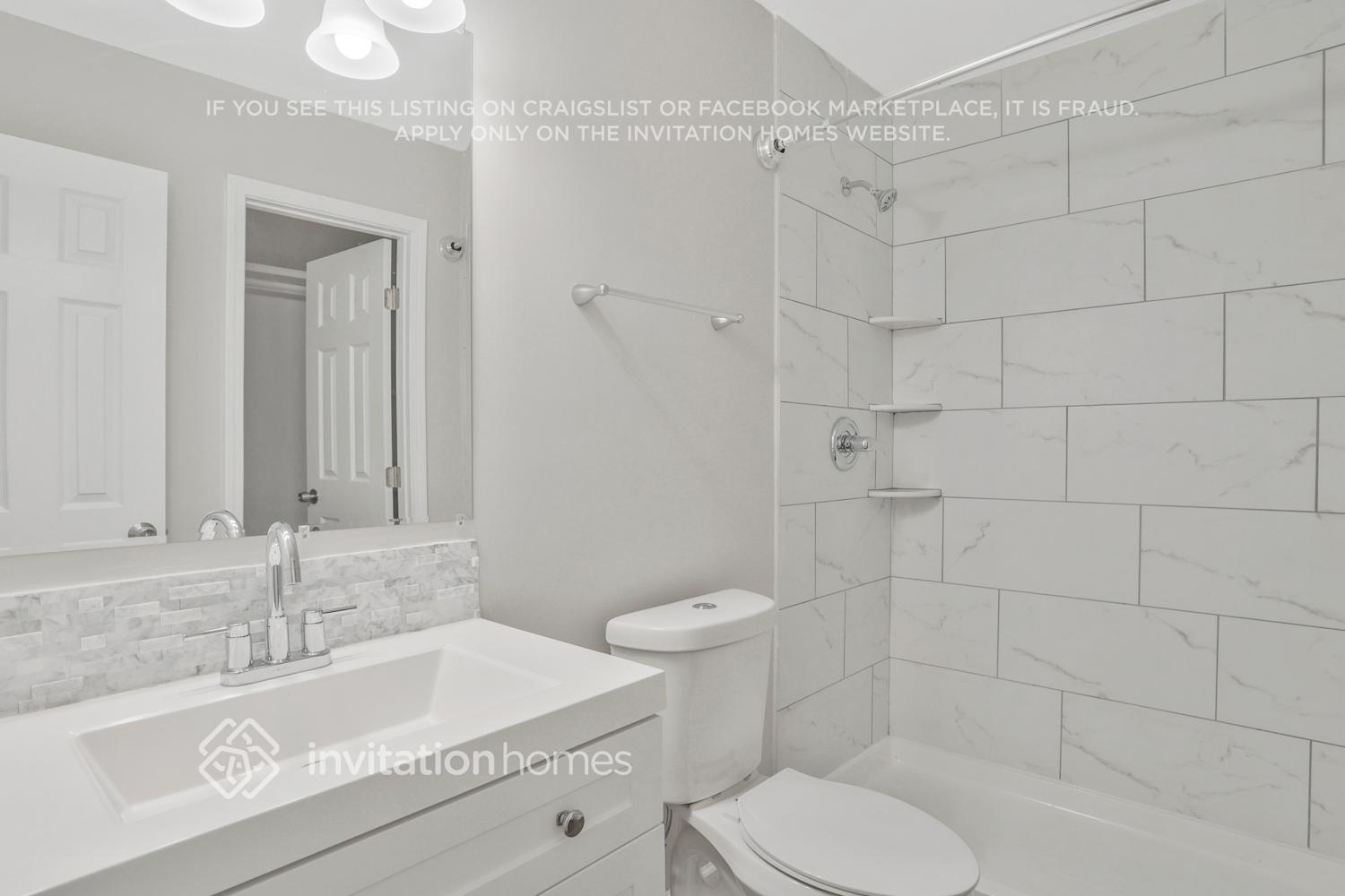 Building Photo - 3049 Larkspur Cir SW