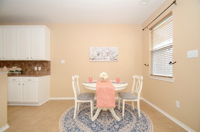 Building Photo - 5606 Claybeck Ln