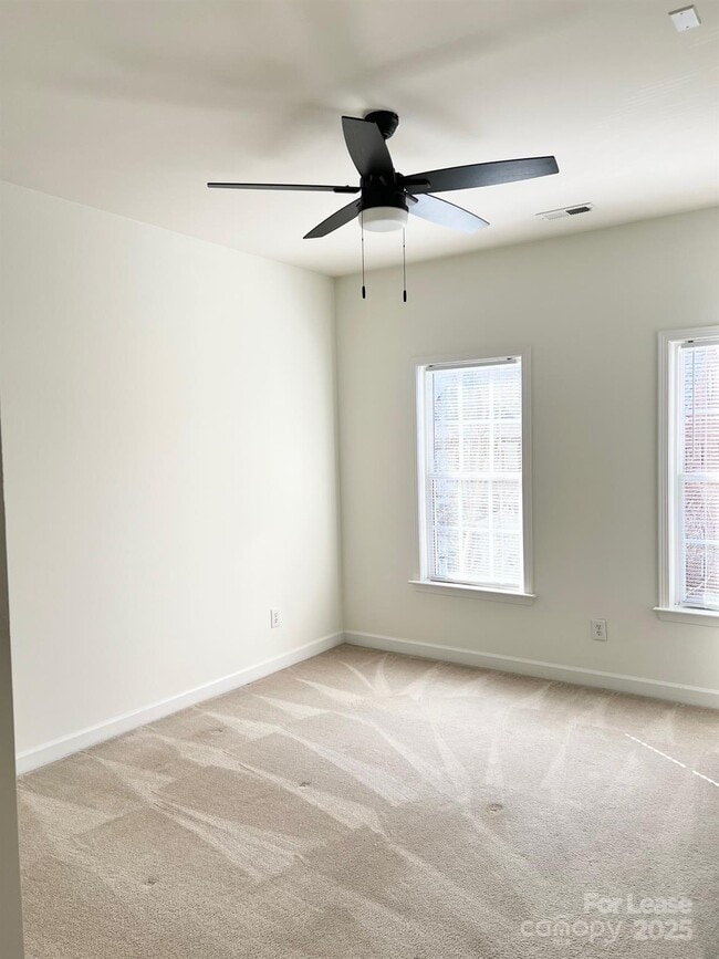 Building Photo - 630 Old Meeting Way