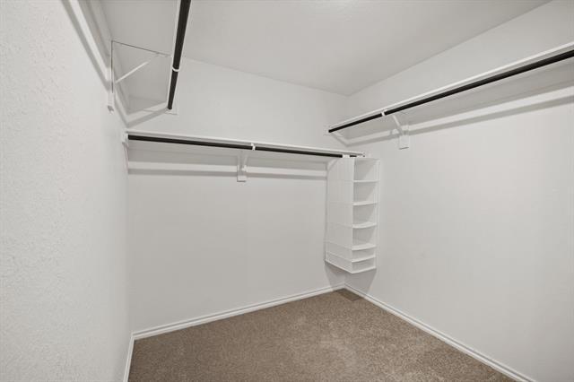 Building Photo - 3500 Brentwood Dr