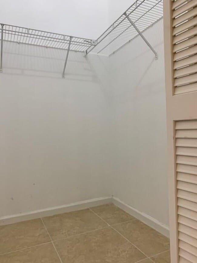 Building Photo - 6743 Montego Bay Blvd