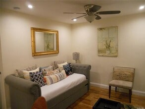 Building Photo - 3 bedroom in Canarsie NY 11236