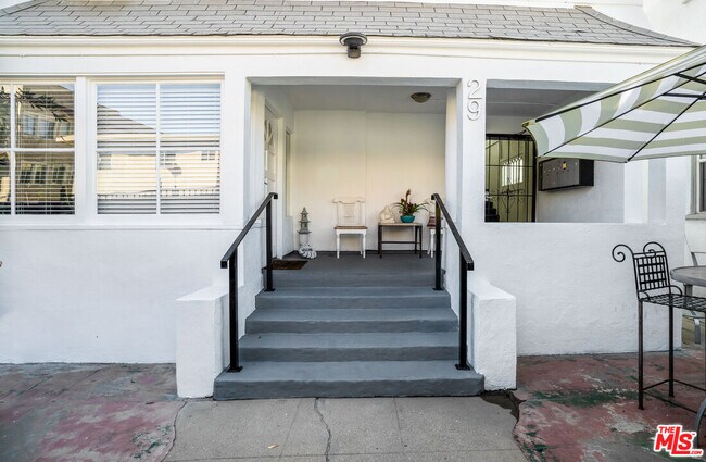 Building Photo - 29 Brooks Ave