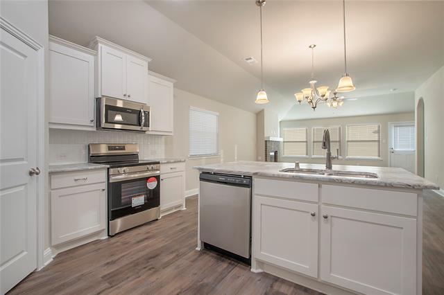 Building Photo - 347 Saltmeadow Ln