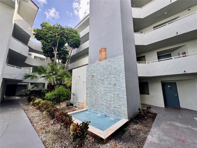 Building Photo - 8215 SW 152nd Ave
