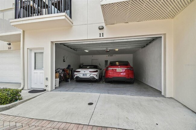 Building Photo - 1001 S Rome Ave