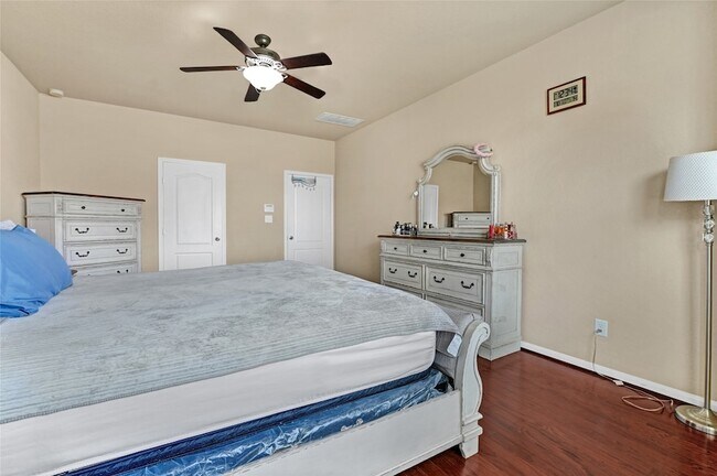 Building Photo - 9981 Stone Creek Ln
