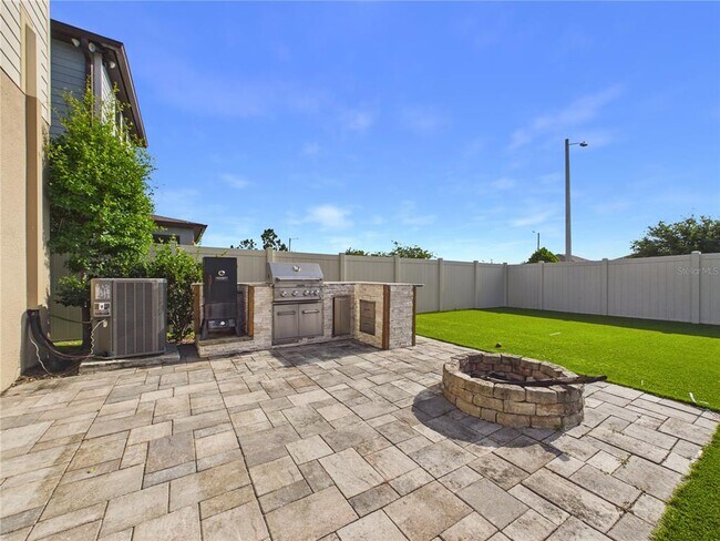 Building Photo - 11303 Green Harvest Dr.