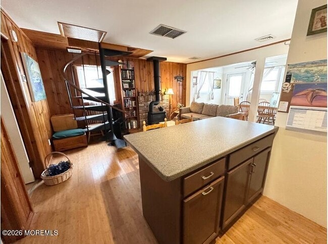 Building Photo - 2200 Oceanfront