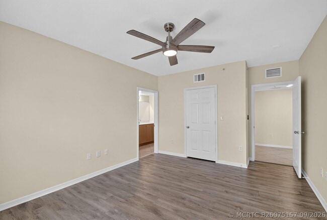 Building Photo - 6370 Emerald Dunes Dr