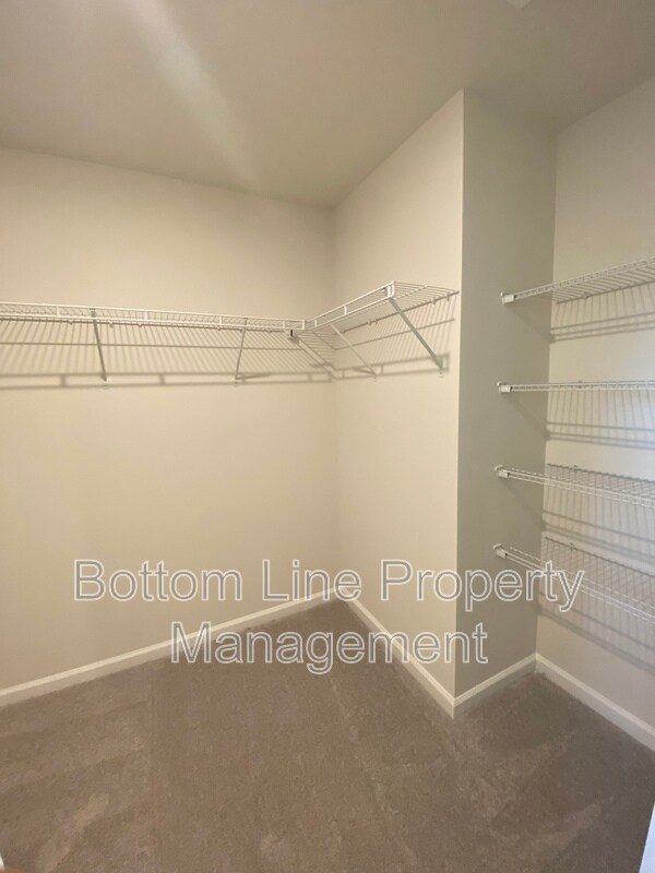 Building Photo - 1472 Forkhorn Dr