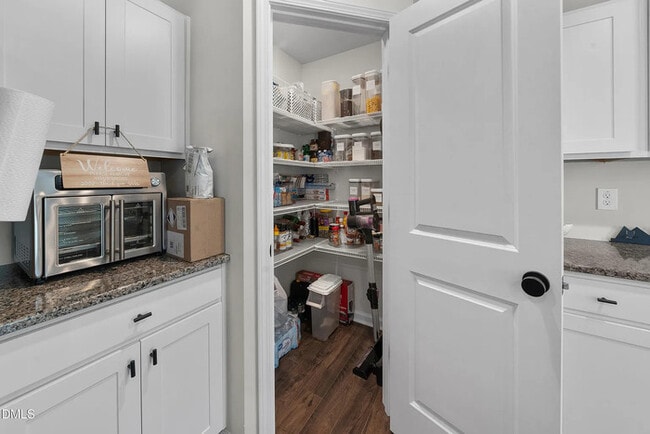 Building Photo - Live Like a Homeowner - Lease to Own