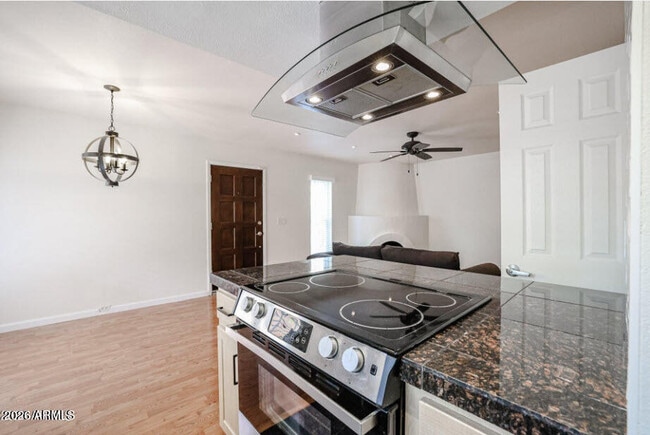 Building Photo - 10415 North 11th St