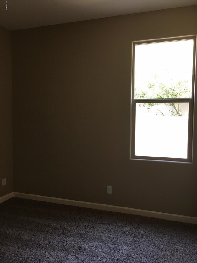 Building Photo - 20290 N Codey Cir