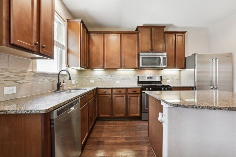 Building Photo - 7311 Sunset Heights Cir
