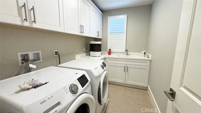 Building Photo - 116 Joshua Tree