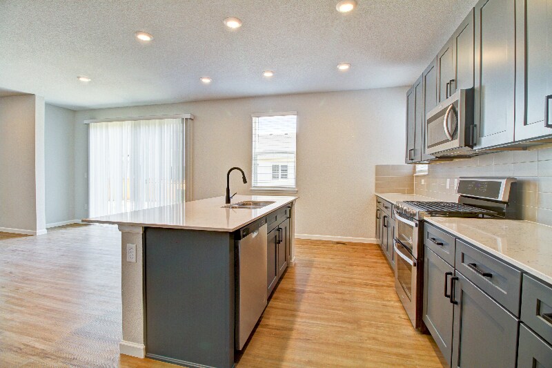 Building Photo - 1444 Brookfield Pl