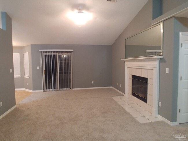 Building Photo - 6024 Yellow Rose Dr