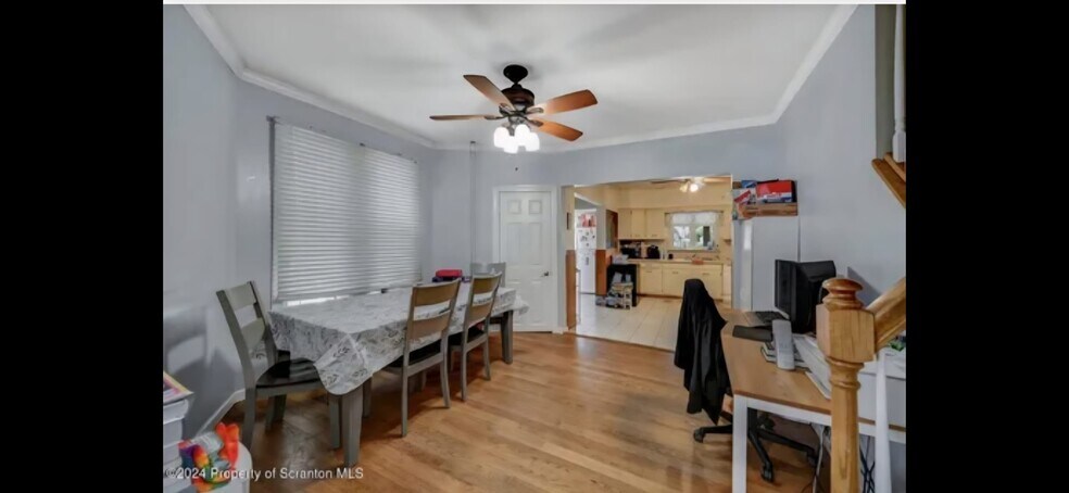 Building Photo - 1727 Monroe Ave