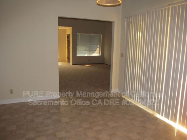 Building Photo - 5541 Aspenwood Ct