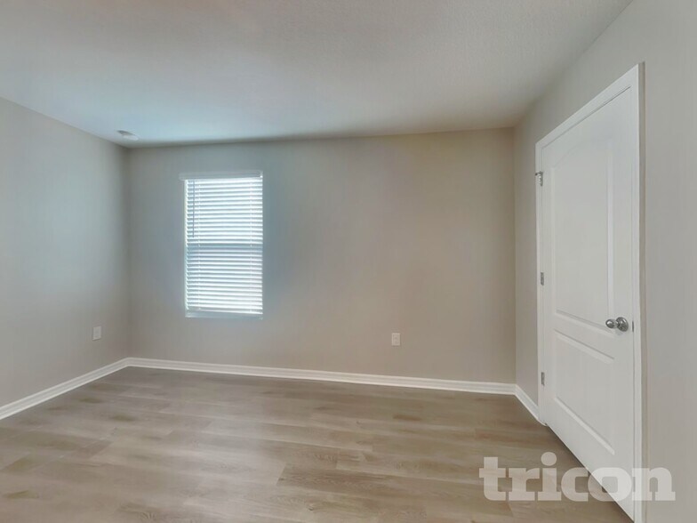 Building Photo - 2206 Rockmart Loop