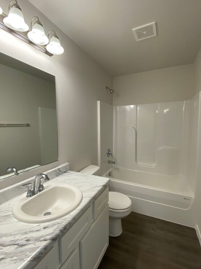 Building Photo - *NOW PRELEASING* Three Bedroom | Two Bath Home in East Village