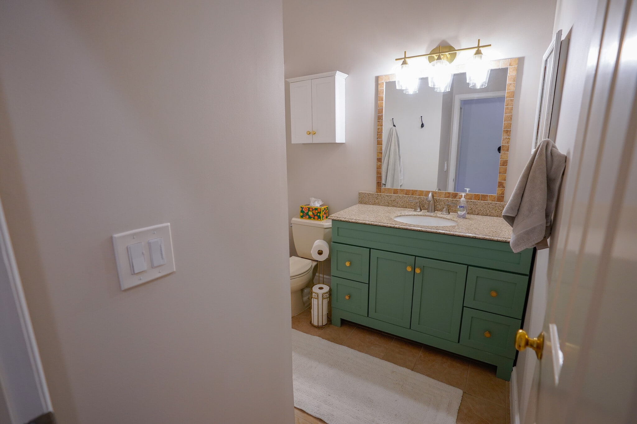 Bathroom - 120 Willard St