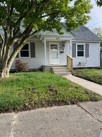 Building Photo - 303 Pryor Ave