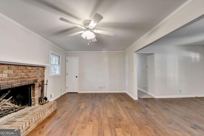 Building Photo - 478 Dorsey Cir SW