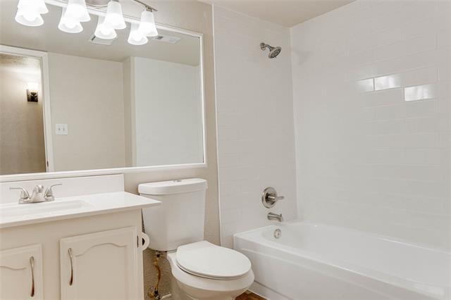 Building Photo - 516 Pinyon Pl