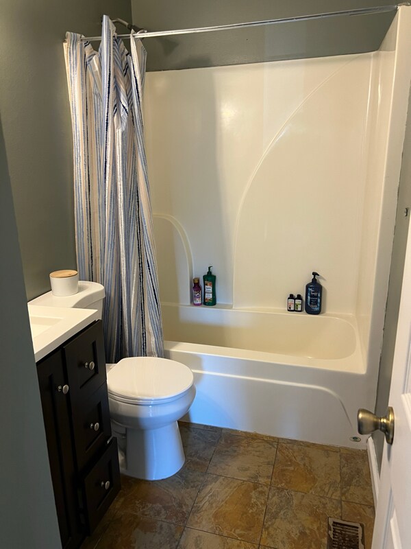 Building Photo - 171 Miller Ln