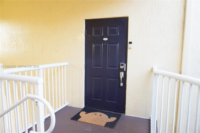 Building Photo - 130 Jacaranda Country Club Dr