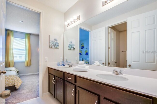 Building Photo - 9031 Pelican Cv Trce