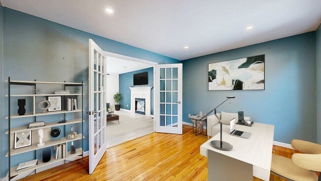 Building Photo - 12 Coldbrook Rd