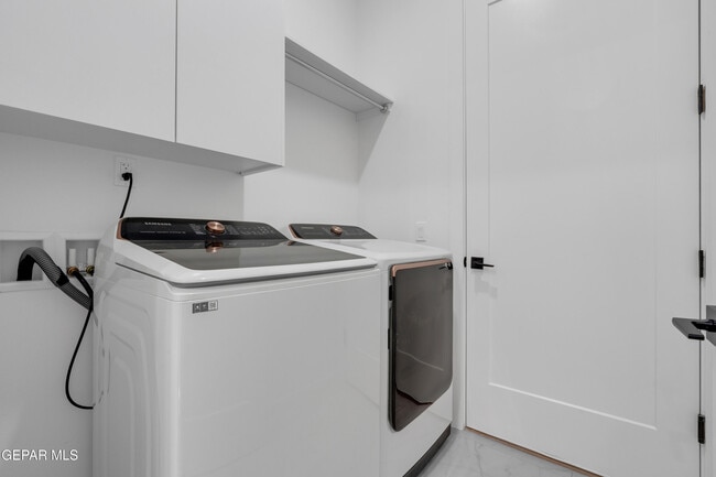 Building Photo - 1789 Urijah Pl