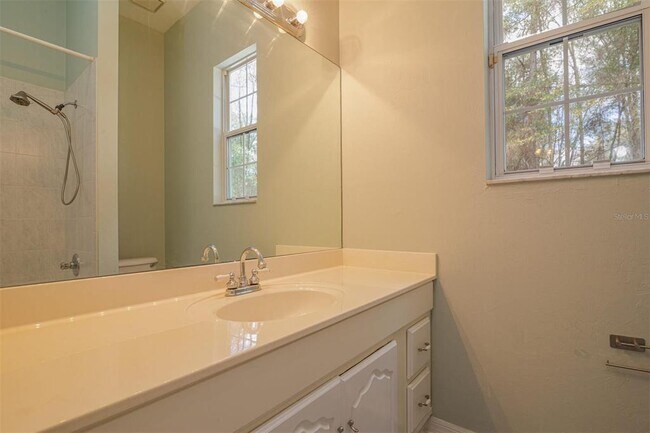 Building Photo - 6019 SW 89th Terrace