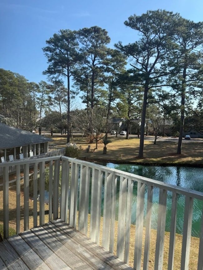 Building Photo - Salt Marsh Cove