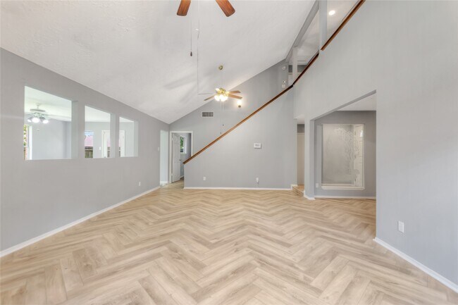 Building Photo - 619 Leicester Ln