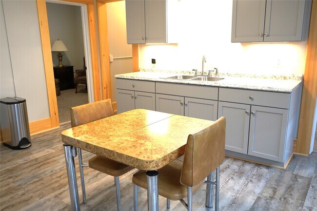 Building Photo - 54 Central Ave